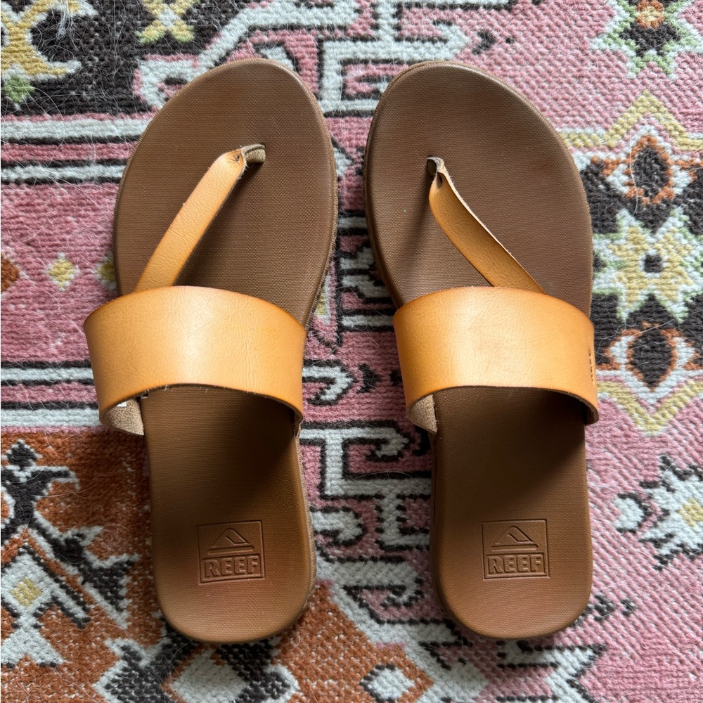 Reef Cushion Sol Leather Sandals Size 9